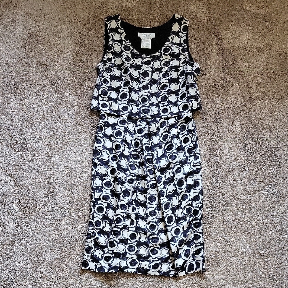 MaxMara Black and White Sleeveless Sheath Dress